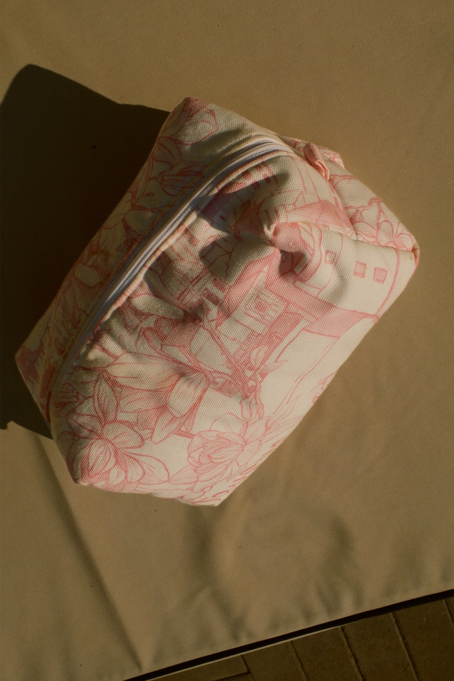 Blush Riviera Makeup Bag
